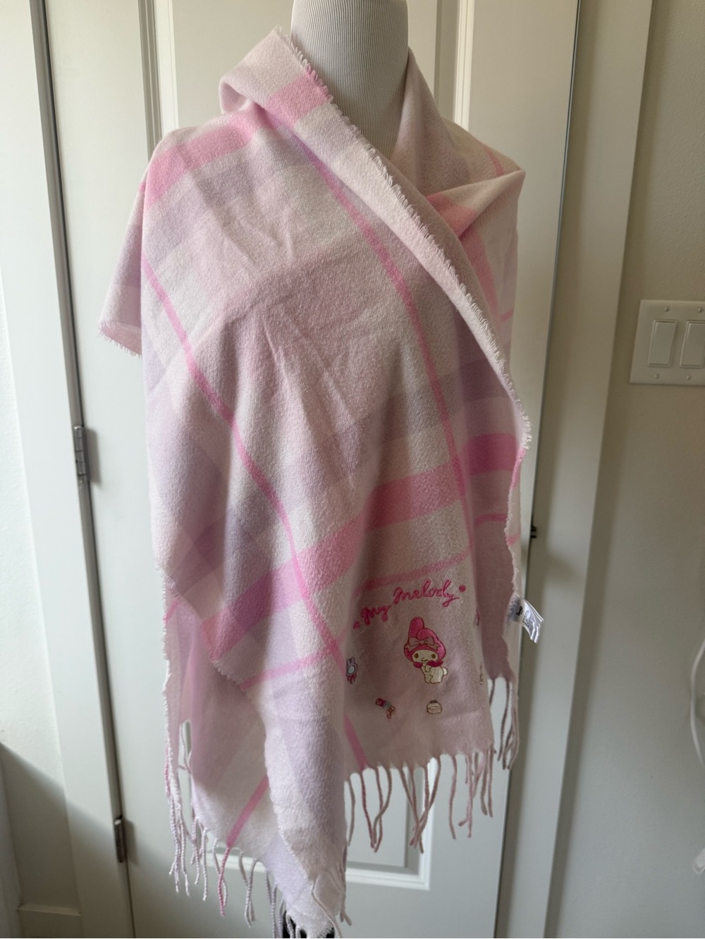 Sanrio My Melody Plaid Fringe Scarf Wrap - Picture 2 of 4